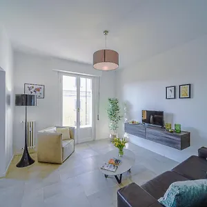 https://san-frediano-jewel.it-tuscanyhotel.com